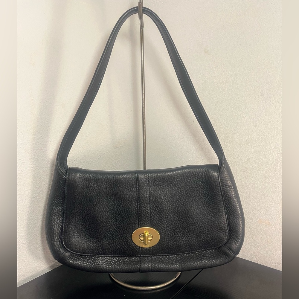 ***Sold*****Coach Y2K Ergo Turn Lock Flap Shoulder Bag Style 11614 Black - Picture 1 of 10